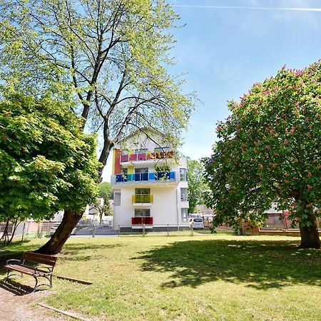 Sea-View Apartamenty Kolorowe Balkony Мендзиздрое Екстериор снимка