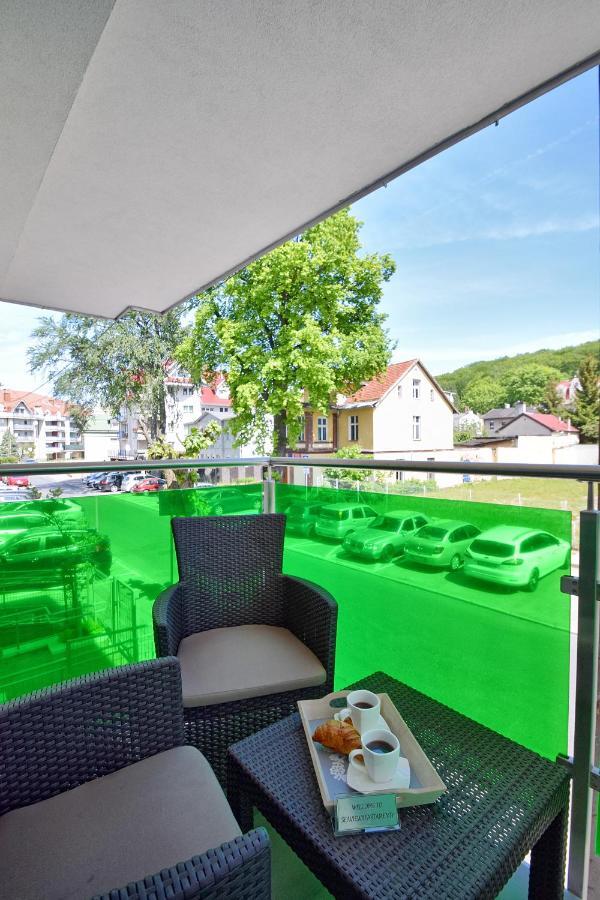 Sea-View Apartamenty Kolorowe Balkony Мендзиздрое Екстериор снимка