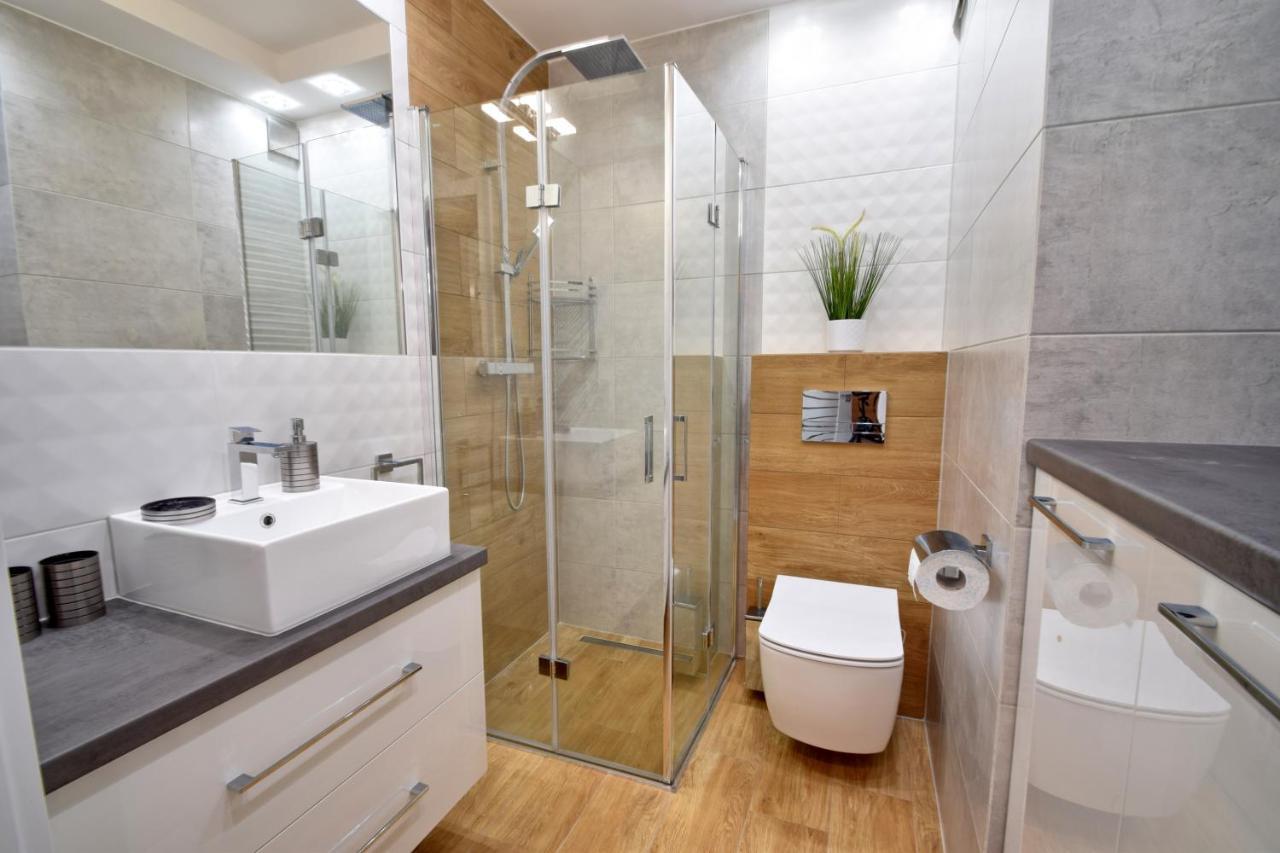 Sea-View Apartamenty Kolorowe Balkony Мендзиздрое Екстериор снимка